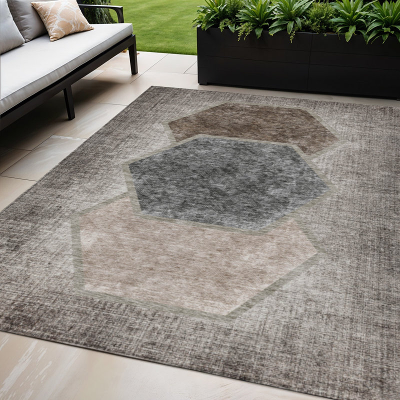 Tapis extérieur lavable géométrique 5 pi x 8 pi chocolat et taupe