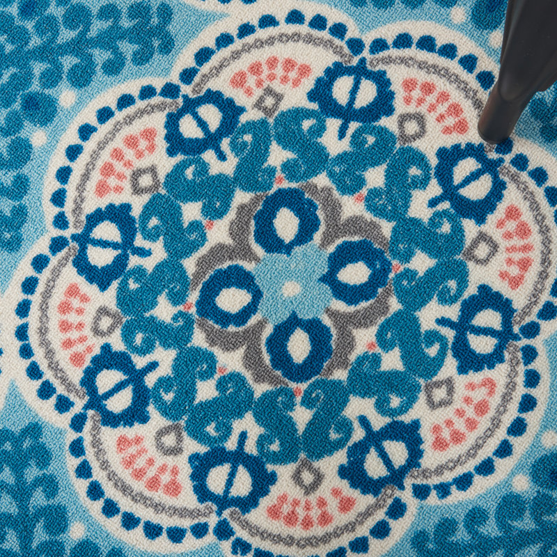 Floral Blue Outdoor Area Rug, Rectangle 6'6" x 9'6"