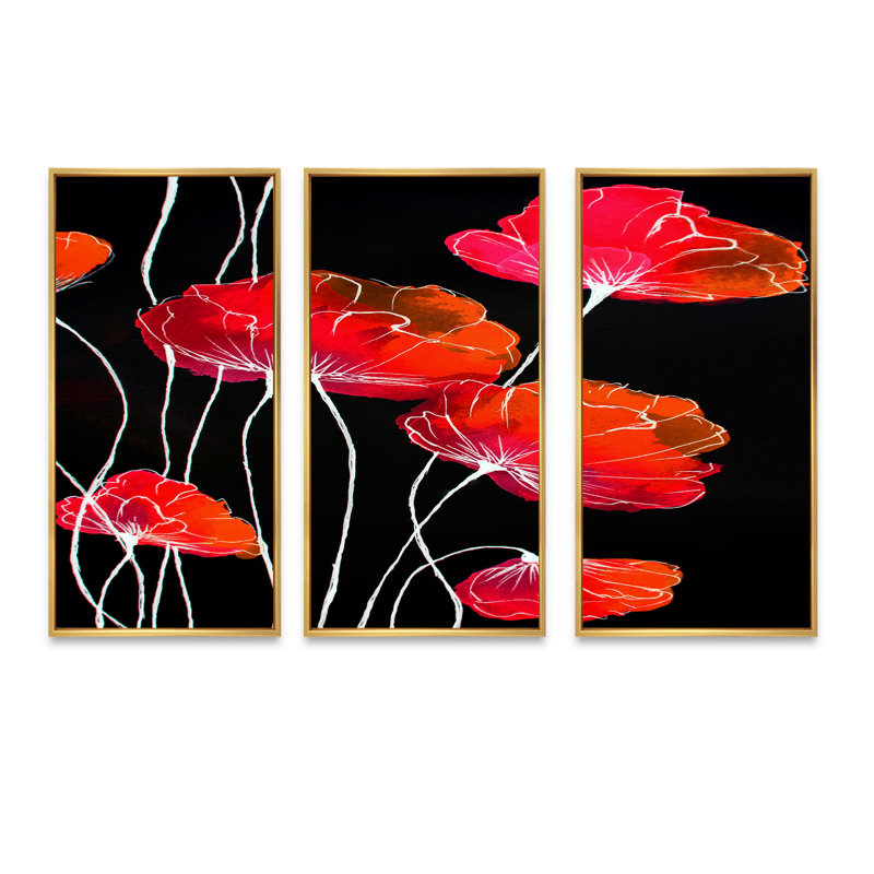 «Abstract Red Flower Détail On Black II», 3 pièces sur toile, Or, H 32 po x l 48 po