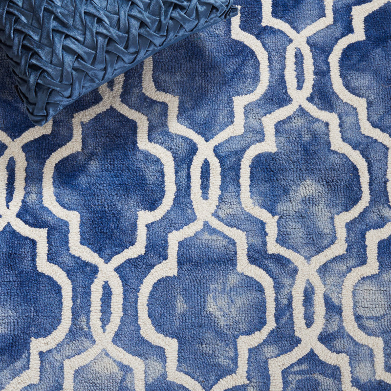 Deschamps Hand Tufted Wool Geometric Rug, Round 7'