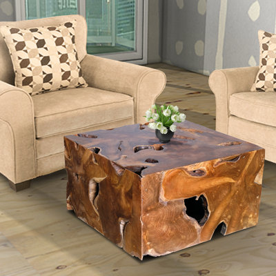 Table basse en bois massif Point