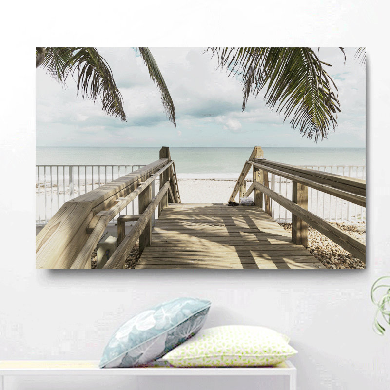 «The Majestic Boardwalk with Palm Trees to the Beach», reproduction de photo sur toile