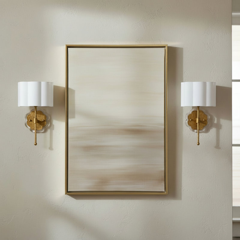 Shirley 1 - Light Wallchiere, Gold