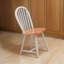 Chaise d'appoint à dossier Windsor en bois massif Danel Modish-28663556
