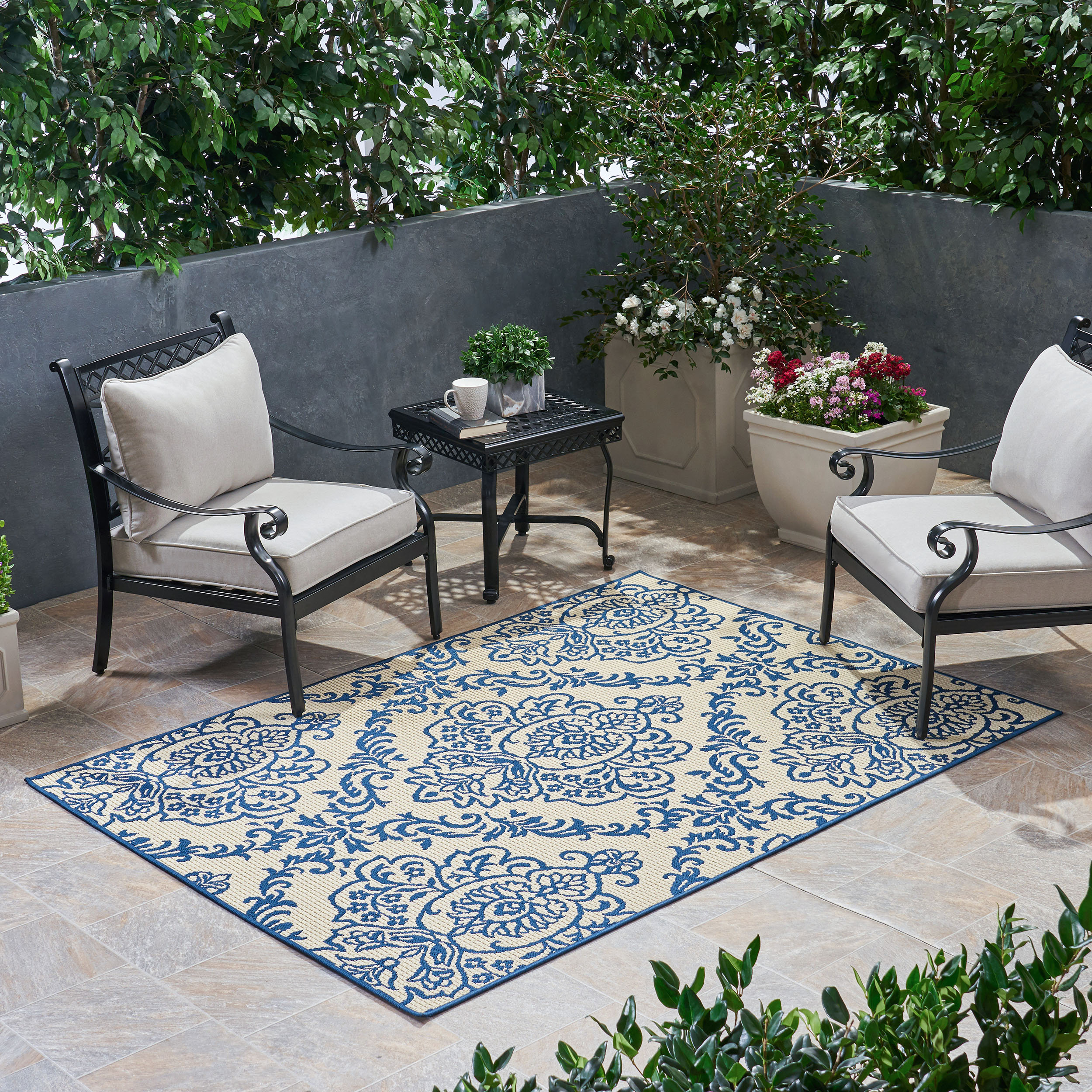 Charlton Home® Castille Indoor/Outdoor Damask Power Loomed ...