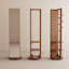 Miroir pleine grandeur en bois massif | Organisateur de hall d'entrée multifonctionnel avec support et crochets | Base et roulettes rotatives optionnelles-1932272238-1932473942-1924012617