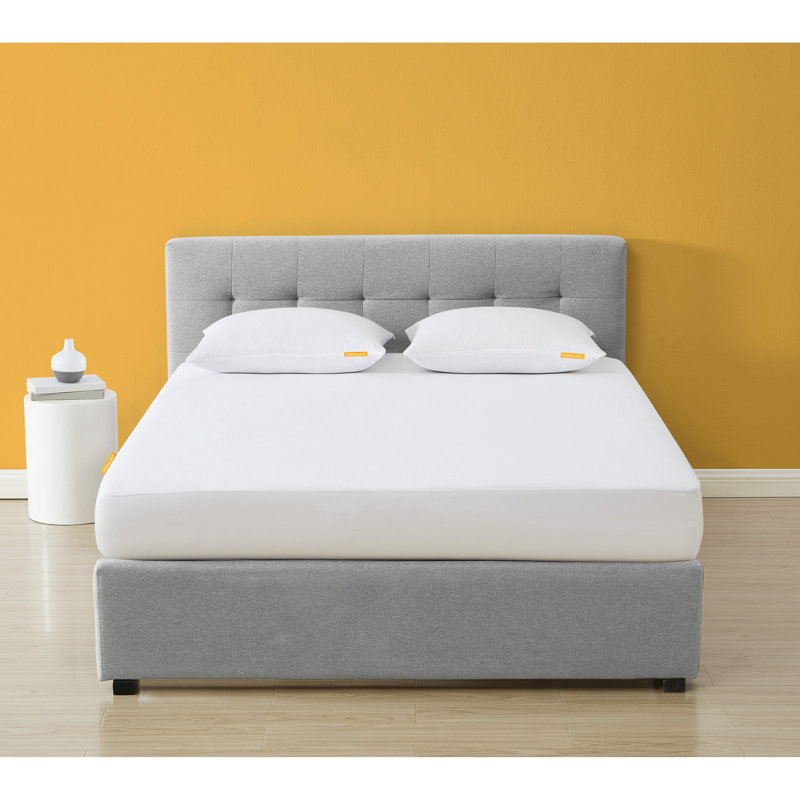 Simmons Moisture Wicking King Mattress Protector and Pillow Protector Set, Twin