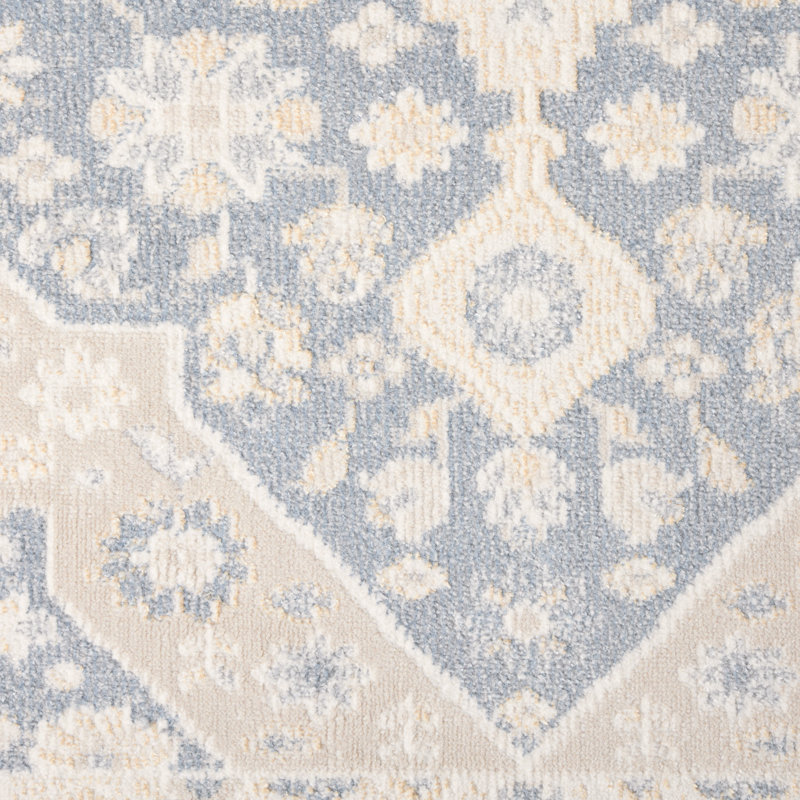 TOWN & COUNTRY EVERYDAY Rein Center Medallion Everwash Non-Slip Backing Washable Area Rug, Rectangle 21" x 35"