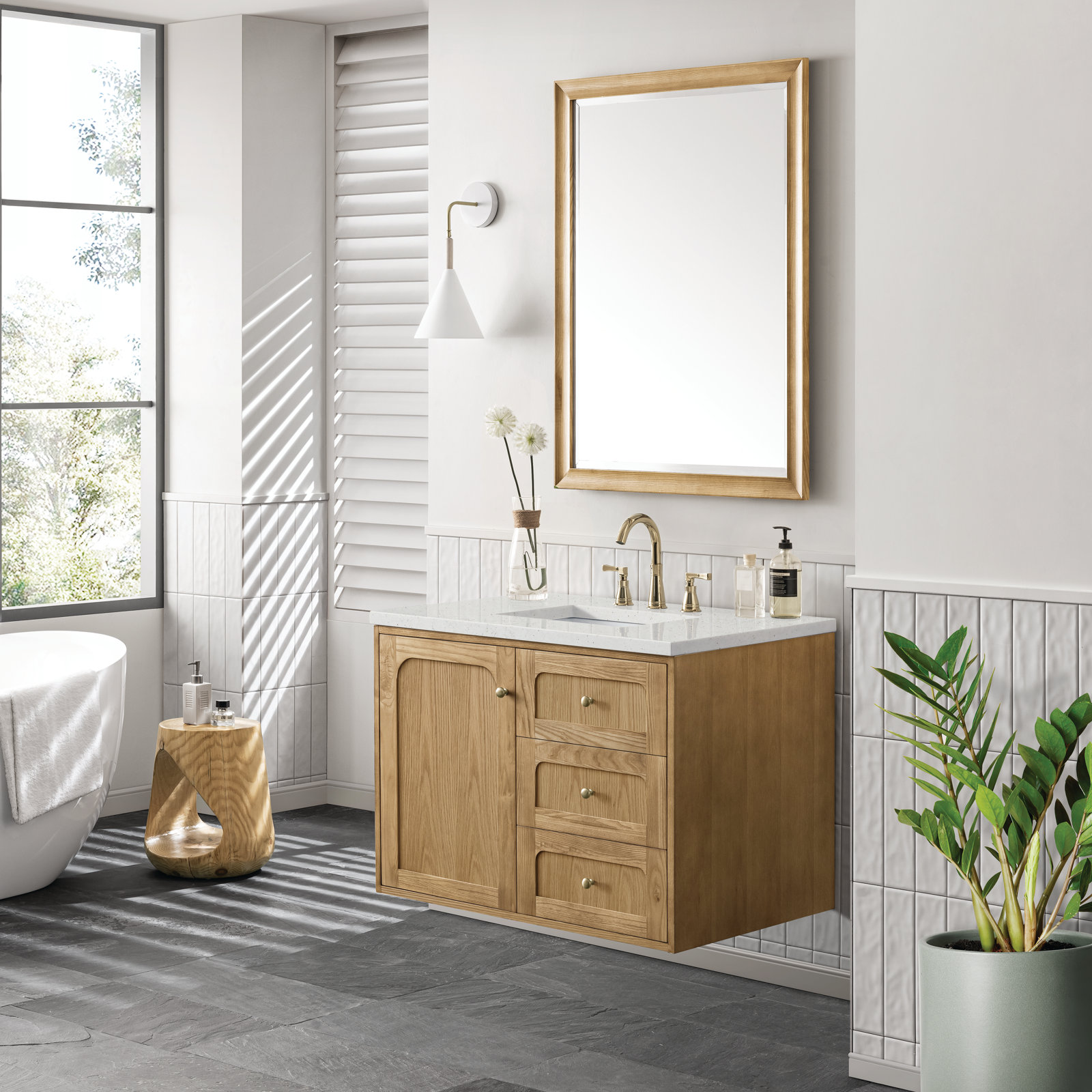 Laurent 36" Single Bathroom Vanity, Light Natural Oak, Lime Delight, 8" Widespread