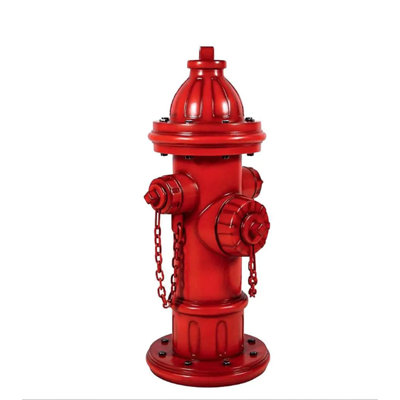 Statue grandeur nature de bouche d'incendie