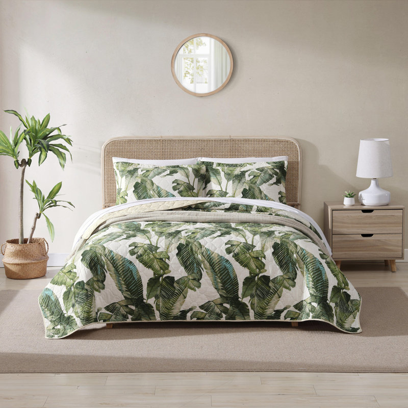 Tommy Bahama Fiesta Palms Green Cotton Reversible Quilt Set, King Quilt + 2 King Shams