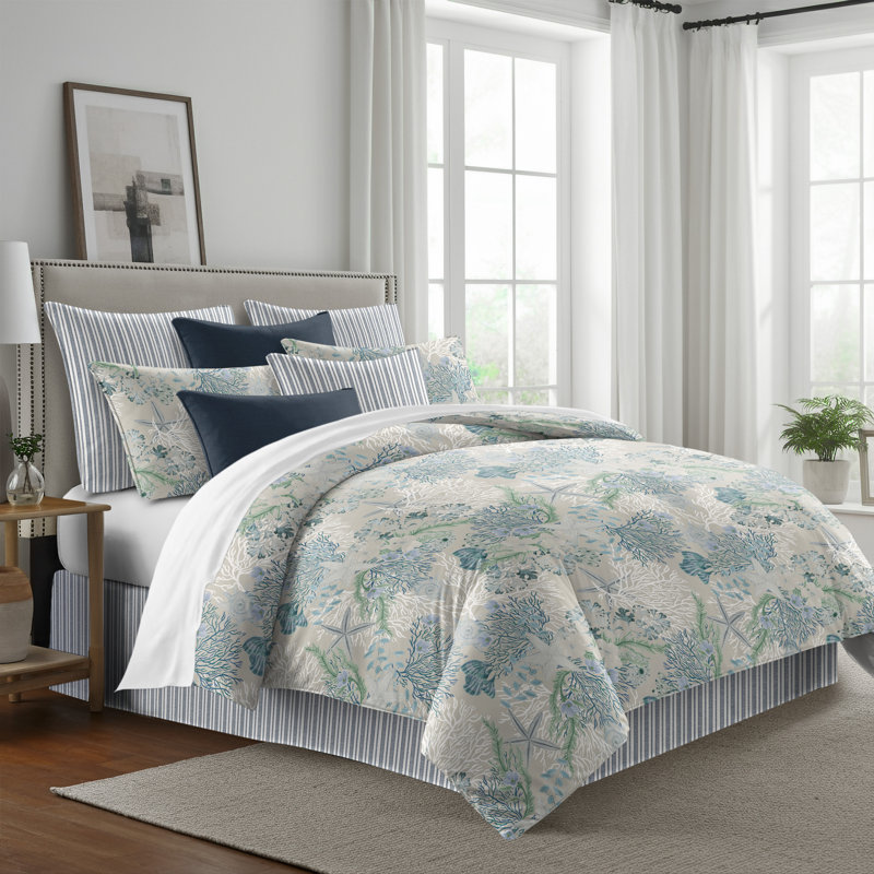 Under The Sea  Ocean Cotton Coverlet Set, King Coverlet + 7 Additional Pieces