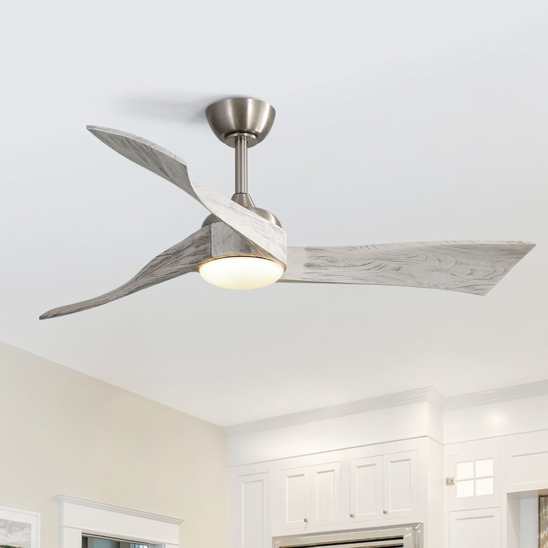 Ventilateur de plafond à DEL à intensité variable de 52 po Kemp, Nickel brossé / pales grises