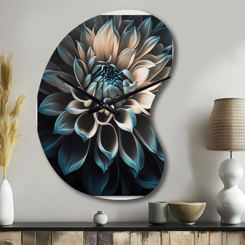 Bleu et blanc fleurs de Dahlia III - horloge murale en forme de Dahlia, Grand