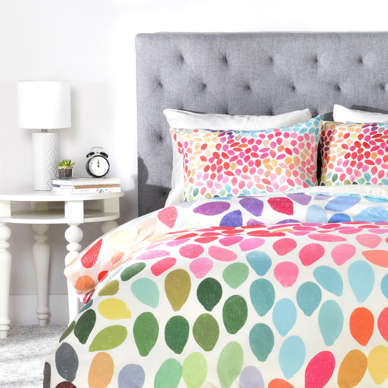 Garima Dhawan Polyester Dots Duvet Cover, Queen Duvet Cover + 2 Standard Shams