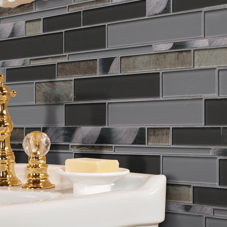 Metallica Interlocking Glass Mosaic Tile in Grey