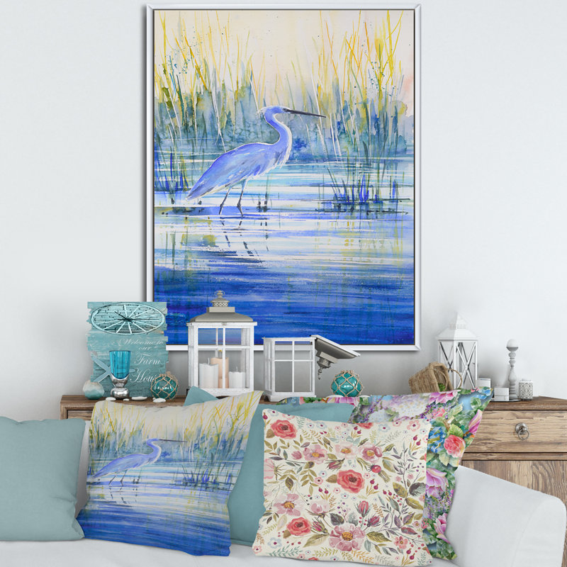 «Blue Heron on the Lake Shore at Sunset», peinture sur toile, H 40 po x l 30 po x 1,5 po, Cadre flottant blanc