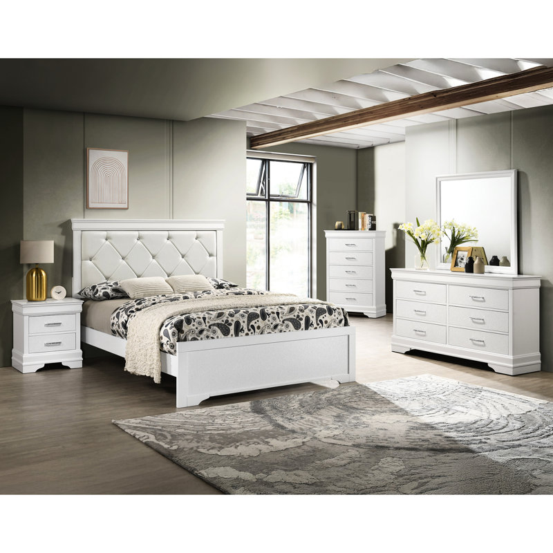 Lit à panneau double Modern Modern avec tête de lit tapissier et capitonnage blanc pour des rêves sereins, Lit double
