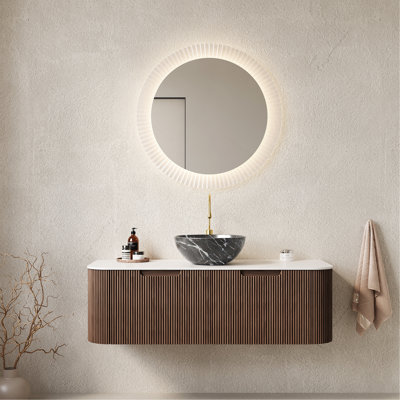 Meuble-lavabo 48 po, meuble-lavabo rayé à bords arrondis avec 2 tiroirs, cuve en céramique noire et plateau en pierre frittée blanche, noyer foncé pré-assemblé
