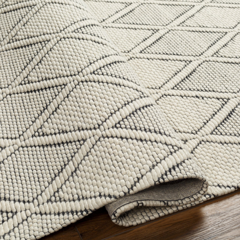 Tapis Nevada, Rectangle 2 pi 3 po x 3 pi 9 po