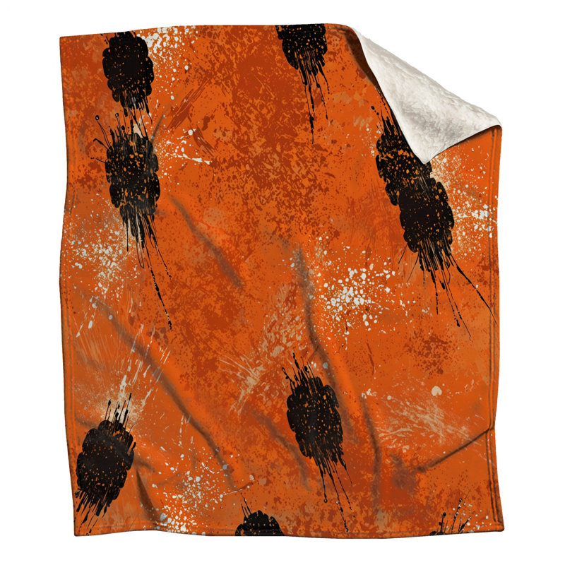 Couvertures orange et noires, 50in W x 60in H