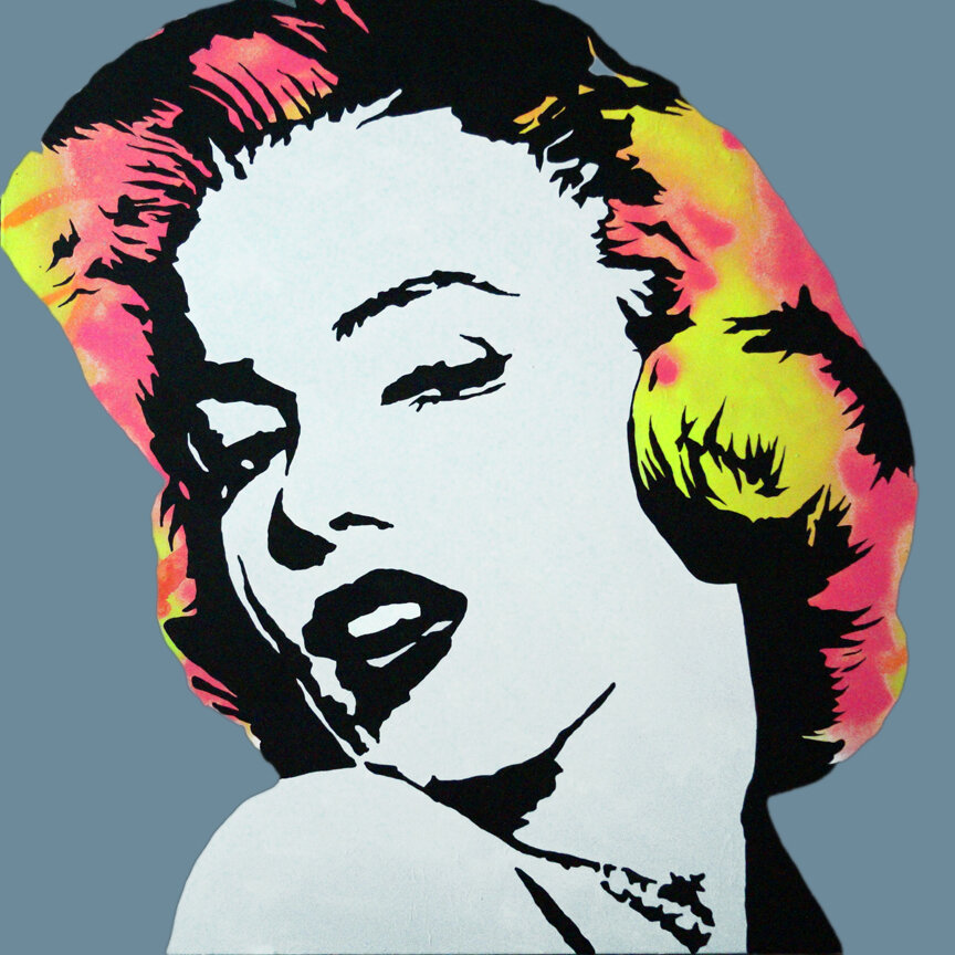 Buyartforless Marilyn Monroe Lady Luck Wall Art, Black