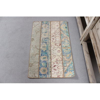 Petit tapis turc en patchwork fait à la main pour rehausser l'esthétique de n'importe quelle pièce