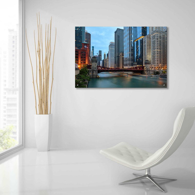 «Chicago River» par Epic Portfolio, art mural en verre acrylique, L 36 po x H 24 po x P 0,2 po