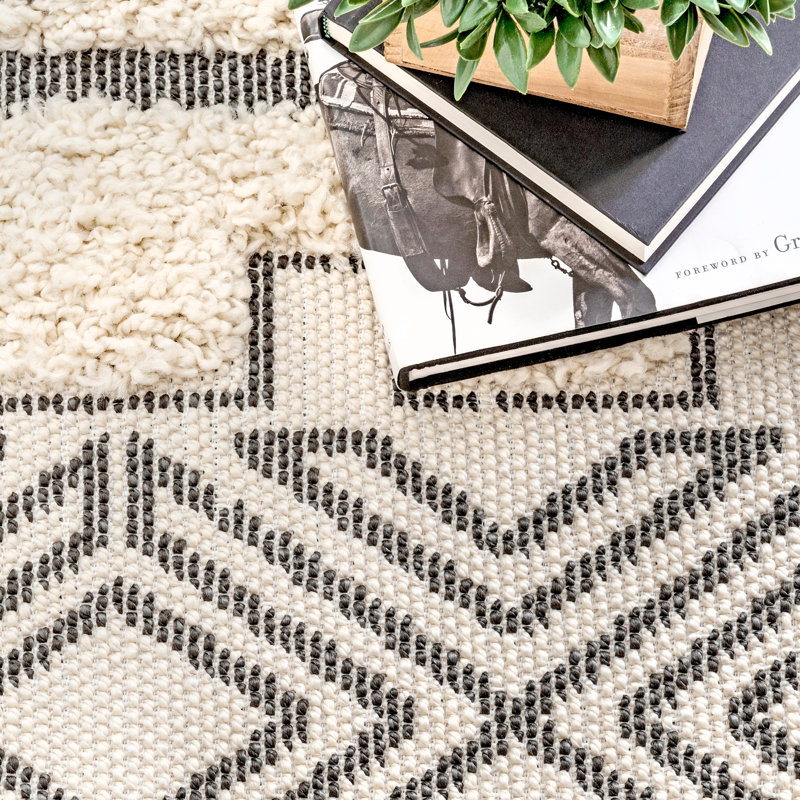 Tapis ivoire à poils longs Highfill Southwestern, Rectangle 2 pi x 3 pi