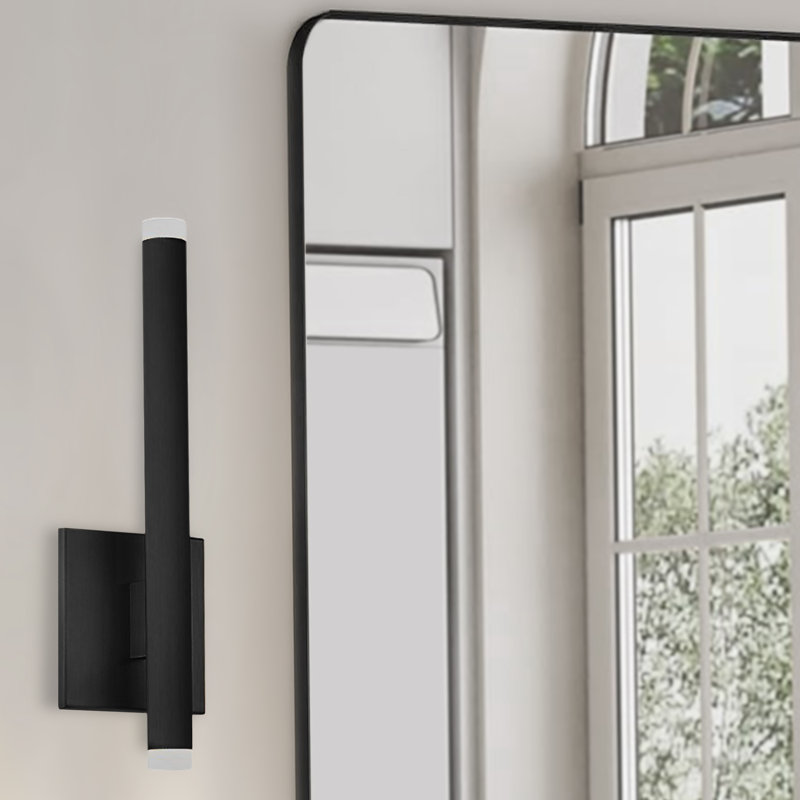 Valda Light LED Dimmable Wallchiere, Matte Black