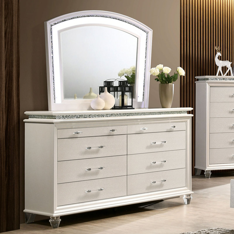 Belliveau 8 - Drawer Dresser, Pearl White