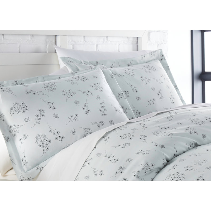 Sweet Florals Blue Microfiber California King Duvet Cover Set