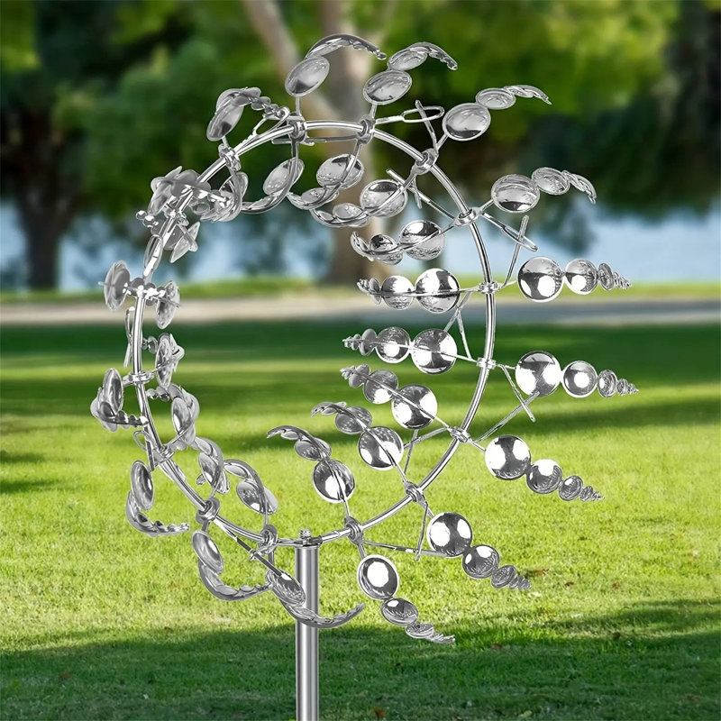 Chamaine Metal Windmill, Silver