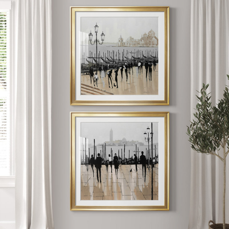 «Quiet Gondolas I», ensemble de 2 reproductions d'art graphique, H 30,5 po x l 61 po x P 1,5 po, Papier encadré doré, Blanc