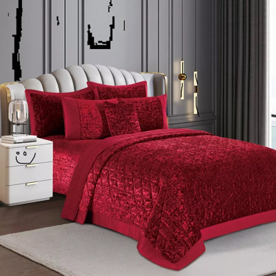 Velvet Bedspread with Pillow Shams Included