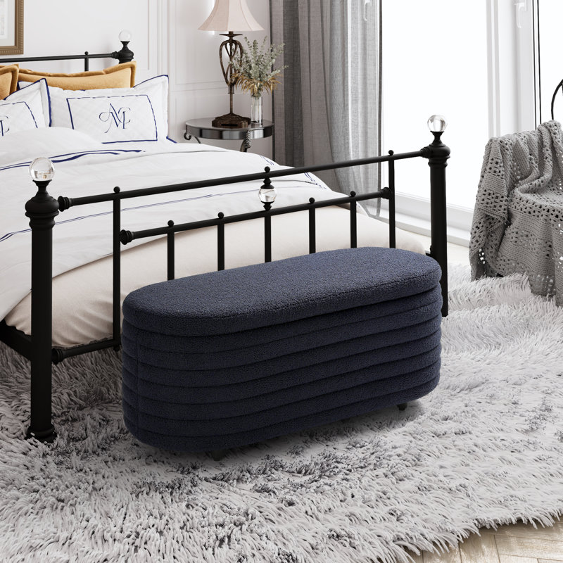 Banc de rangement en sherpa Bayville, H 18,1 po x l 42,5 po x P 17 po, Crème
