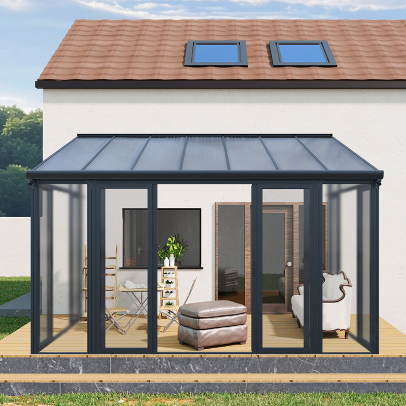 Housse de patio fermée de 10 pi x 14 pi avec 3 portes coulissantes verrouillables, véranda toutes saisons avec cadre en alliage d'aluminium, toit en polycarbonate et système de panneau de panneau d'endurance en PC solide et transparent pour terrasse de jardin