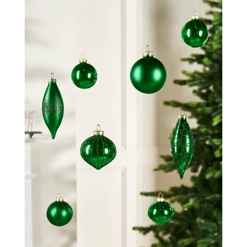 11.61cm Solid Colour Plastic / Acrylic Bauble, Christmas Green