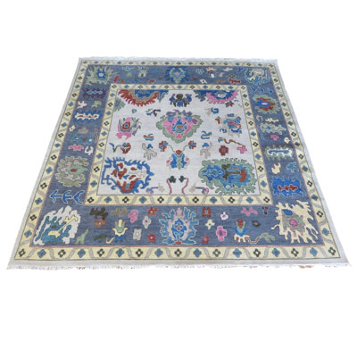 Tapis beige unique de 10 pi