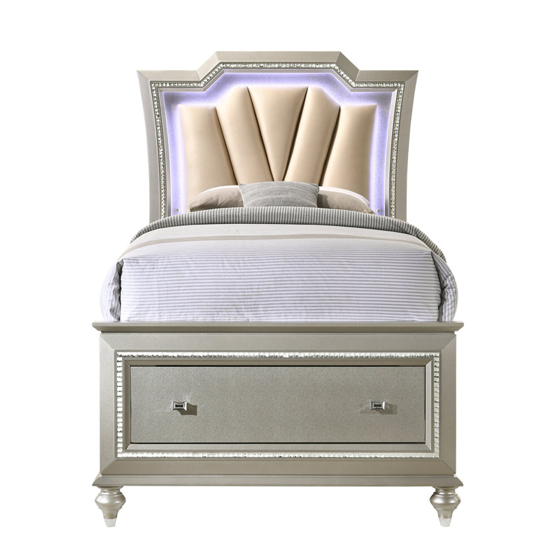 Lit plateforme double en cuir synthétique et champagne Morden Kaitlyn, Grand lit