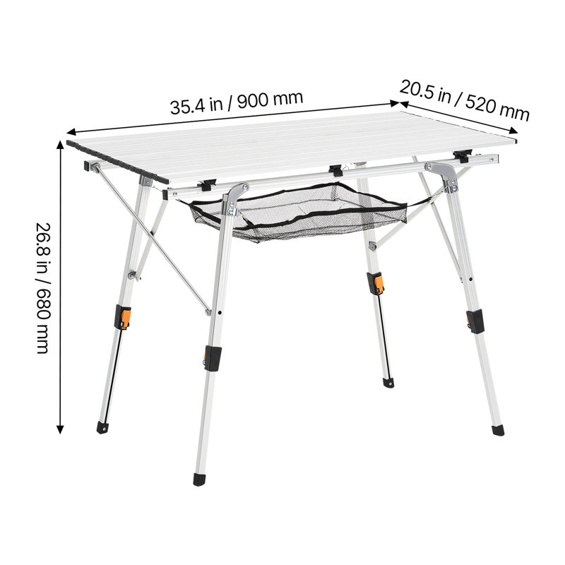 Table de pique-nique extérieure en aluminium argenté, pliable et à hauteur réglable, avec un plateau en maille de 90 cm de large, une structure en acier sans soudure pour une stabilité optimale, et un format compact et enroulable pour un rangement facile dans un garage.
