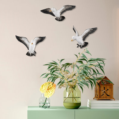 Ensemble de 3 objets décoratifs Nykeemah | 100% polyester | Tailles: 25 x 5 x 11 po, 20 x 4 x 17 po, 21 x 6 x 13 po | Léger à 1,3 lb | Accent parfait pour la décoration intérieure, le salon ou les espaces de bureau