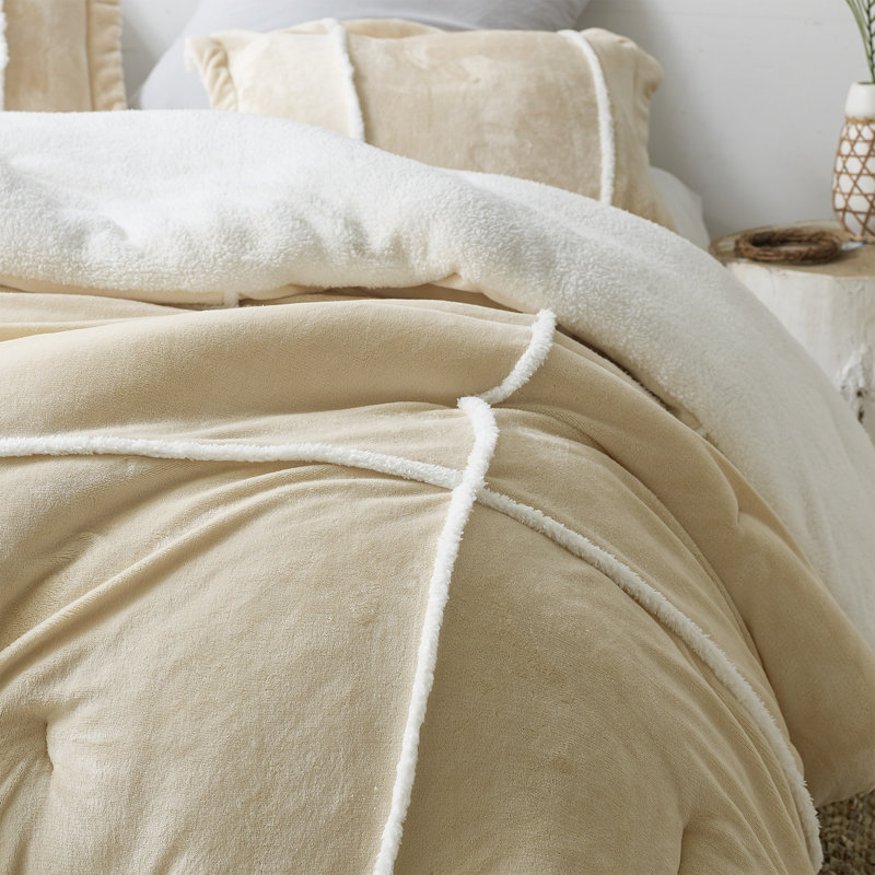 Flannel Baffle Box Stitch Comforter Set, Queen Comforter + 2 Standard Shams