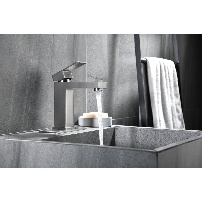 Single-Hole Single-handle Bathroom Faucet, Silver