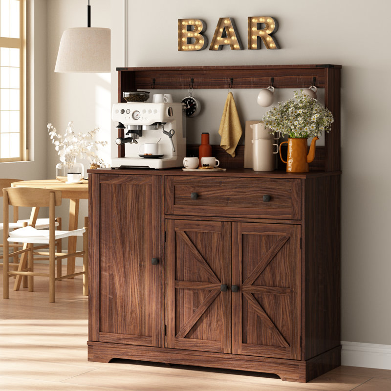 Armoire-bar 39,4 po avec crochets et station de charge avec tablettes supérieures, Brun