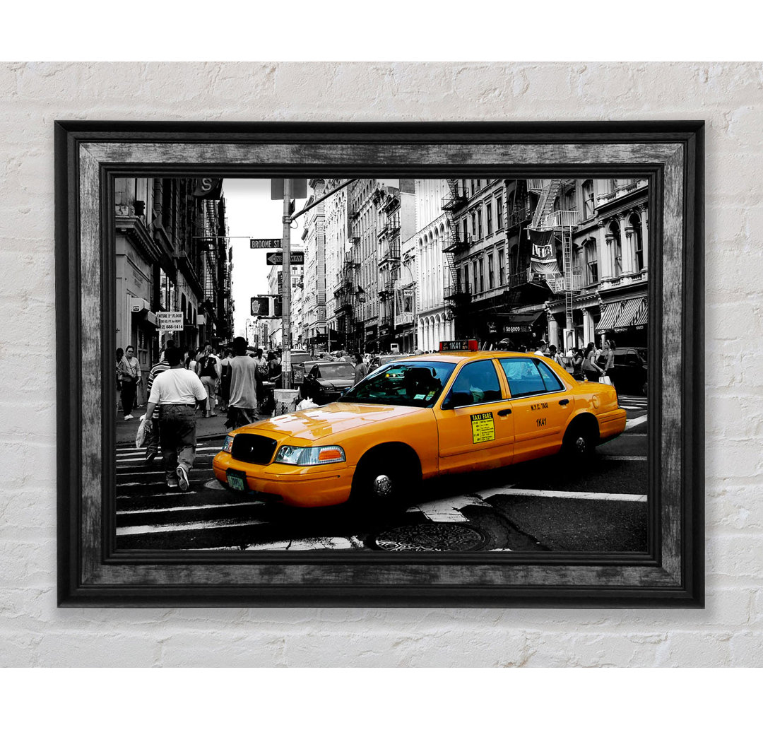 New York City Yellow Cab Crossing - Einzelner Bilderrahmen Kunstdrucke