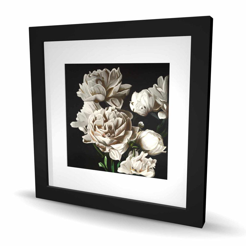 Pivoines beiges - impression florale romantique encadrée pour la décoration intérieure