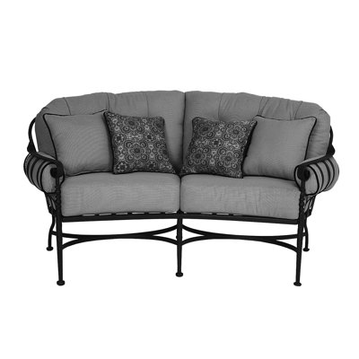Causeuse à assise profonde avec coussin Urquhart