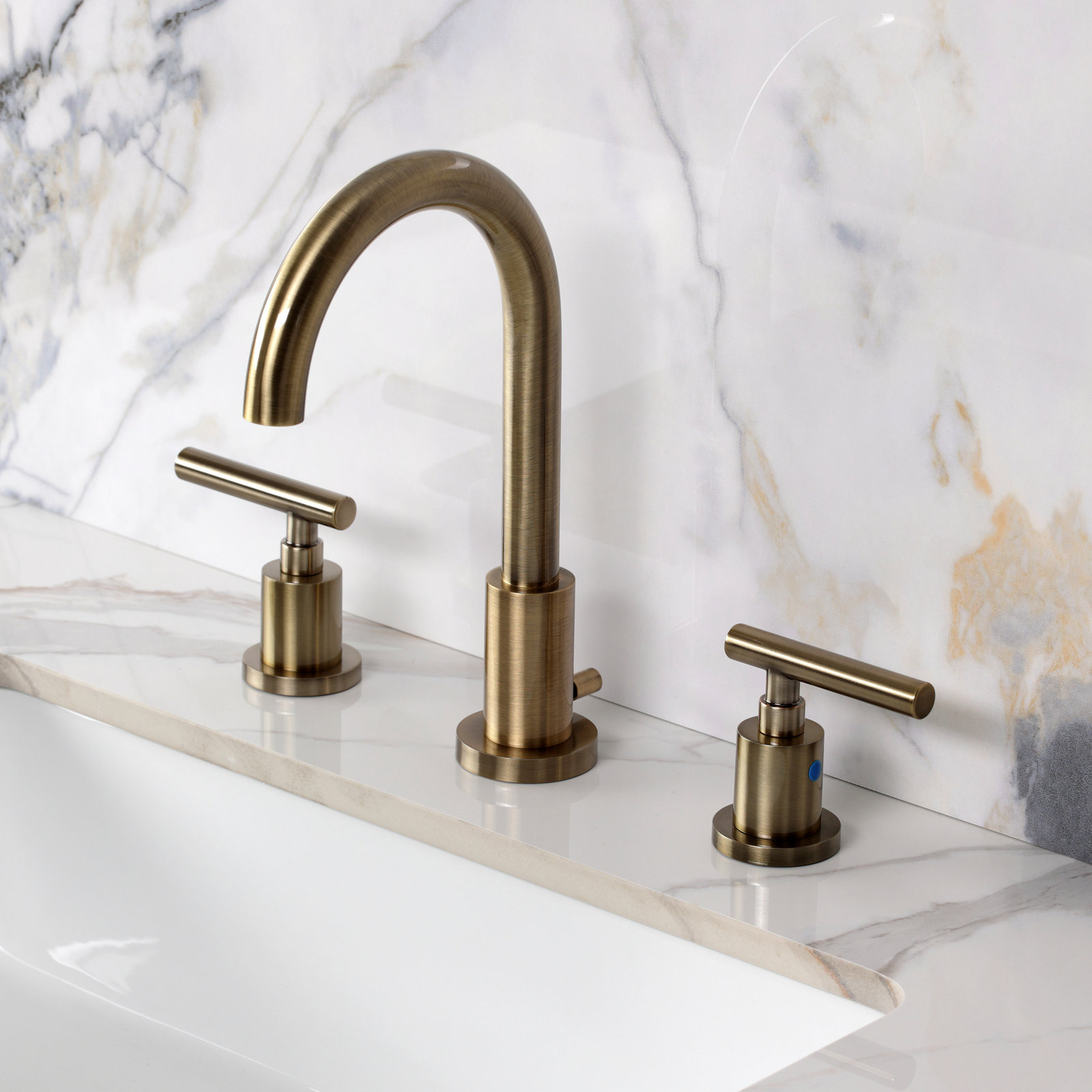 Manhattan Widespread Faucet with Drain, Antique Brass