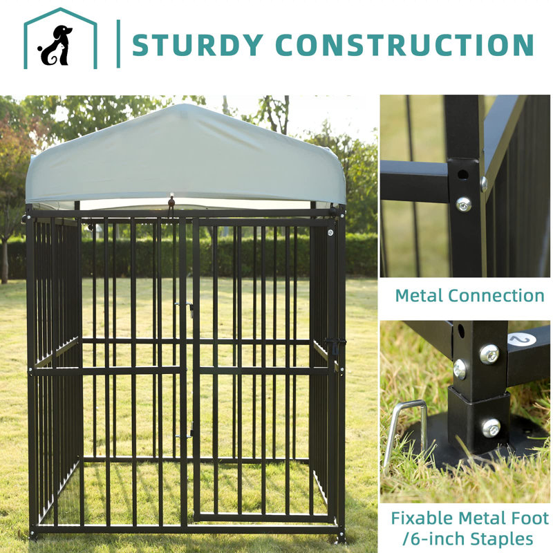 Metal Yard Kennel With Door, 71" H x 93" W x 47" D